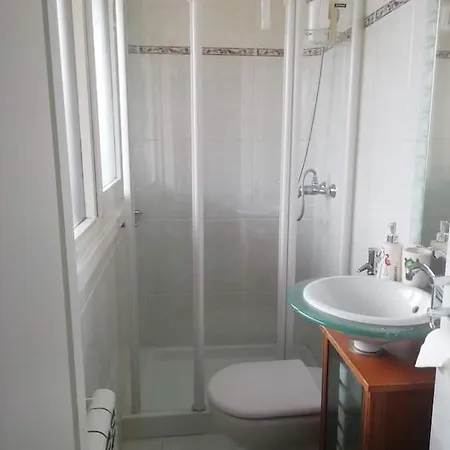 House ***** Apartment *