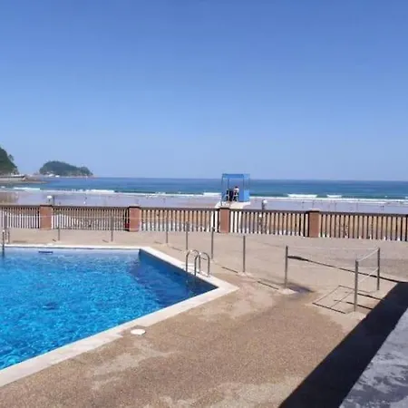 House ***** * Zarautz