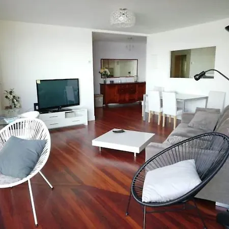 House *****
